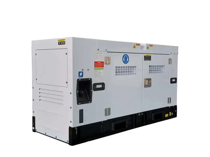 Gerador elétrico diesel de 40 kVA, insonorizado, com cabine branca